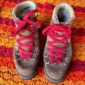 Vintage suede and shearling hiking